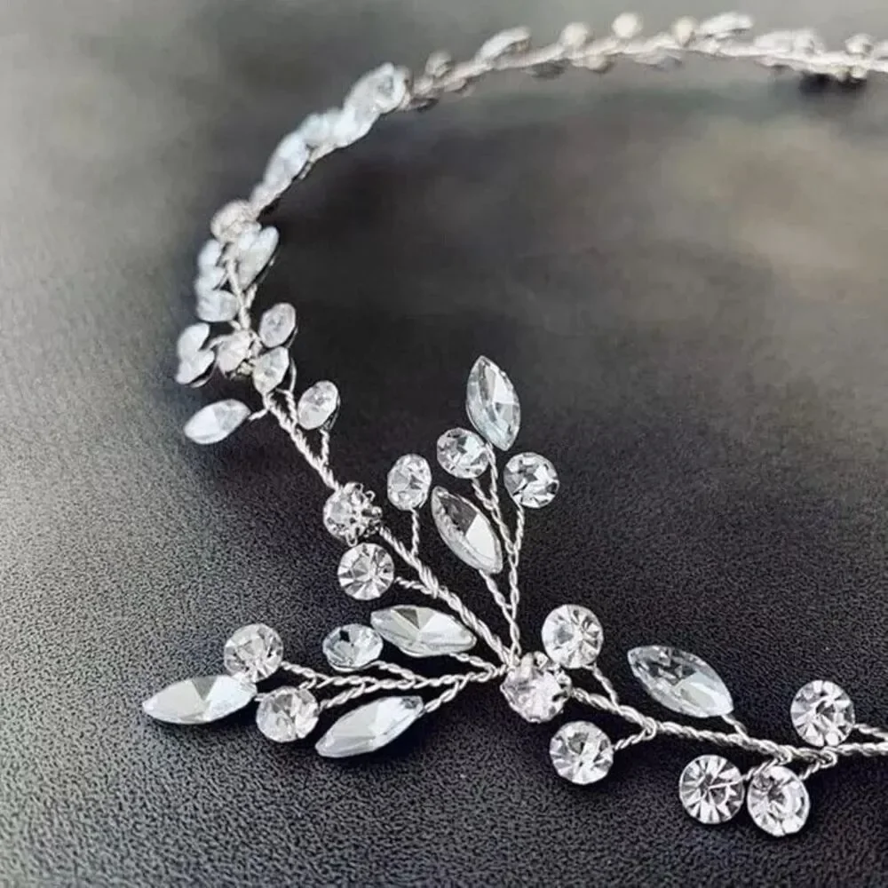 JAKAWIN Bride Crystal Wedding Hair Vine Silver Bridal Hair Piece Rhinestones